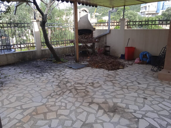 House for sale in Utjeha – UHK5