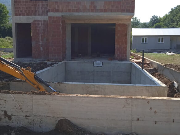 Kuća za prodaju u gotovini – BHK37