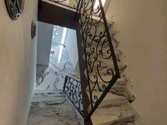 Kuća za prodaju u gotovini – BHK23