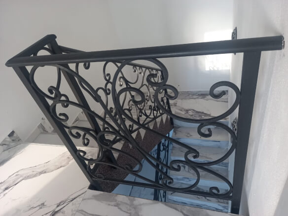 Kuća za prodaju u gotovini – BHK23