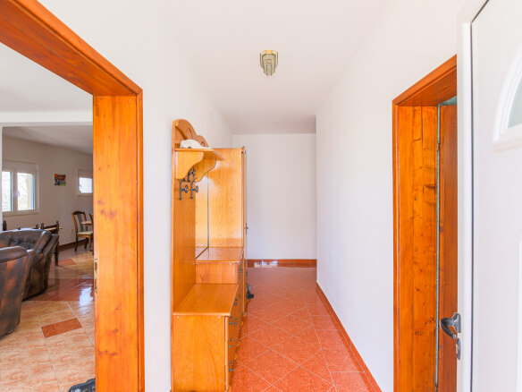 Haus zum Kauf in Bar – BHK12
