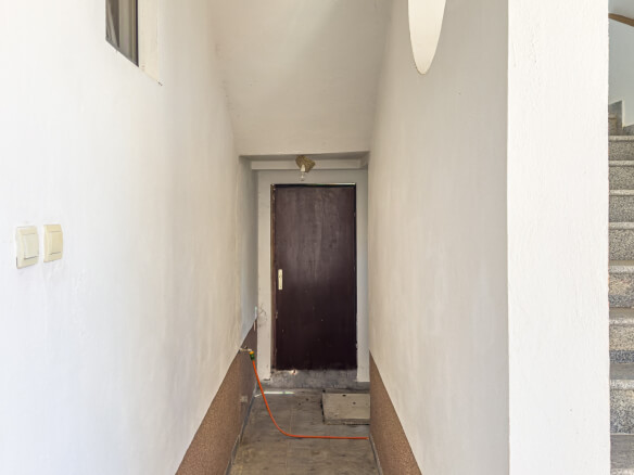 Haus zum Kauf in Bar – BHK12