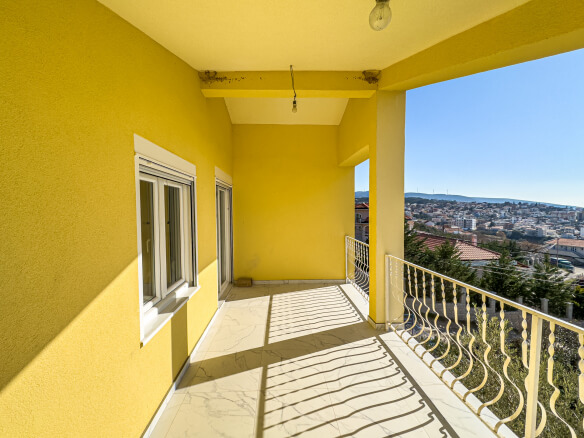 Haus zum Kauf in Dobra Voda – DVHK2