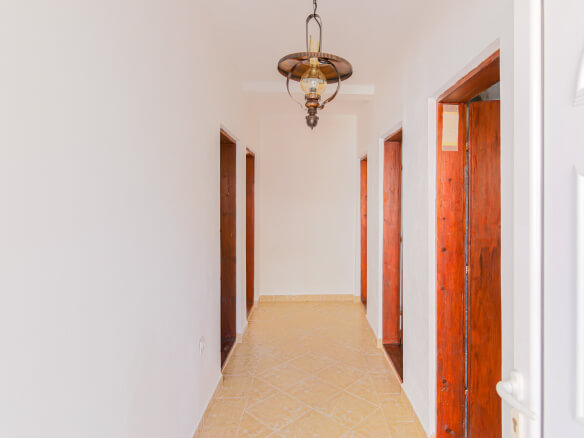 Haus zum Kauf in Dobra Voda – DVHK2