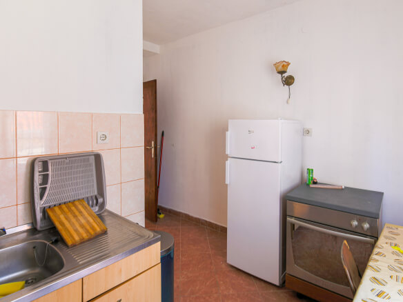 Haus zum Kauf in Dobra Voda – DVHK2