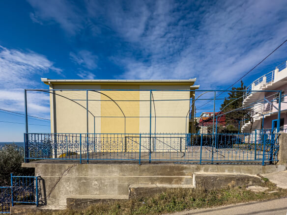 Haus zum Kauf in Dobra Voda – DVHK2