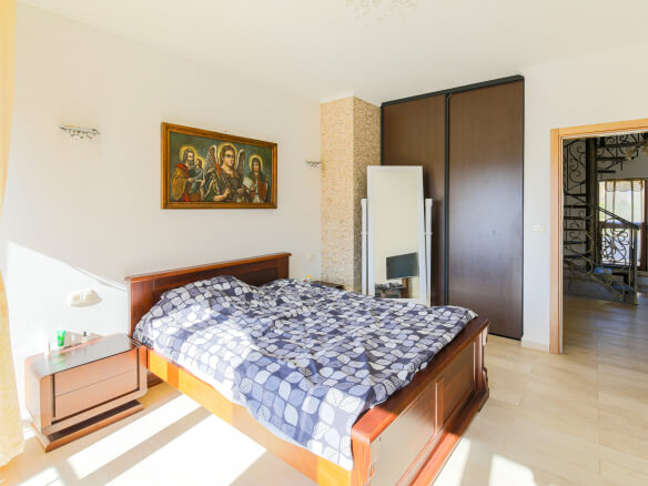 Дом для продажи в Баре – BHK41