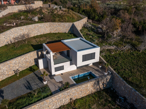 House for sale in Dobra Voda – DVHK3