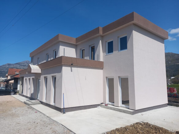Kuća za prodaju u gotovini – BHK23