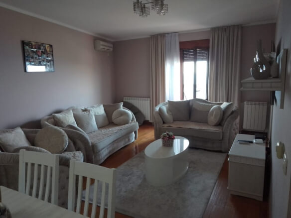 Prodaje se kuća u Dobroj Vodi – DVHK4