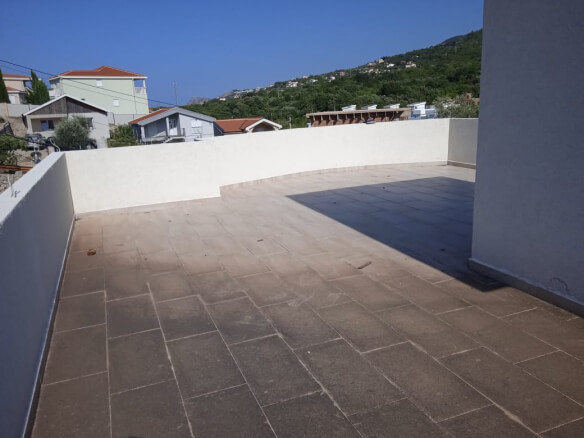 Prodaje se kuća u Dubravi – DUHK8
