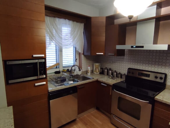 Haus zum Kauf in Dobra Voda – DVHK1