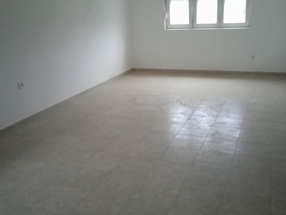 Unfurnished apartment for rent in Dobra Voda – MDV5