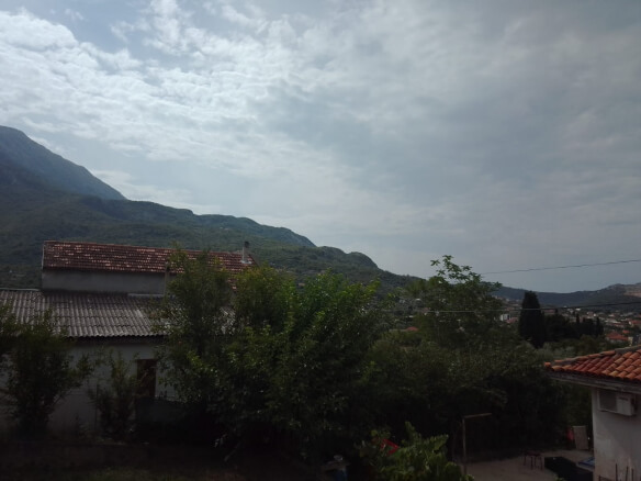 Kuća za prodaju u gotovini – BHK26