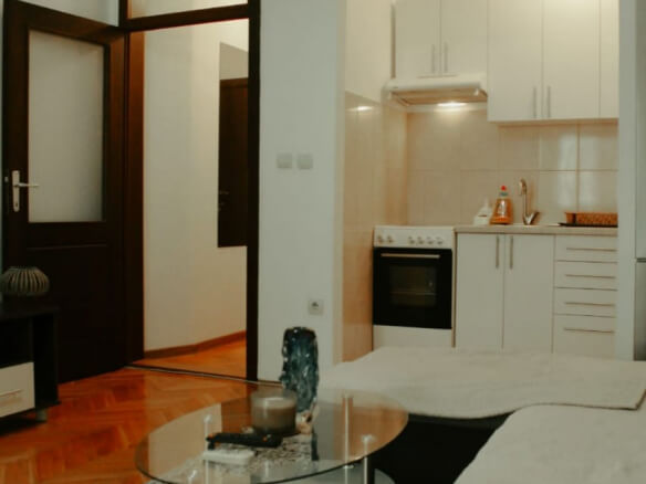 1-Zimmer-Wohnung zur Miete in Bar – MB5