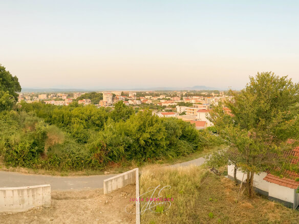 Ulcinj – velika kuća sa 3 stana
