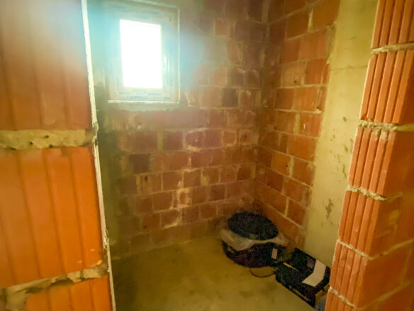 Ulcinj – velika kuća sa 3 stana
