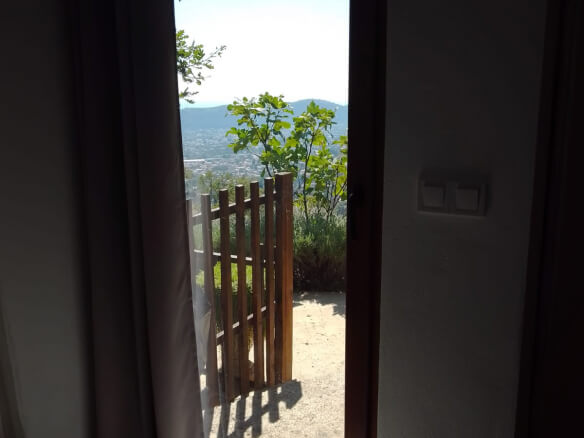 Kuća za prodaju u gotovini – BHK14