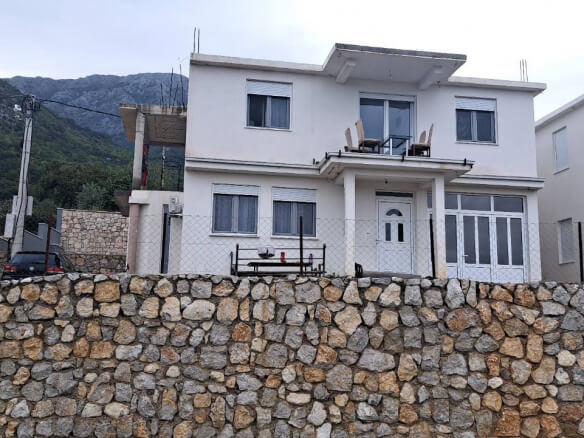 2 houses for sale in Dobra Voda – DVHK14