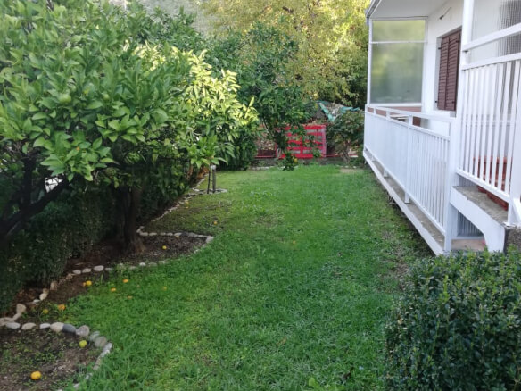 House for sale in Sutomore – SHK7