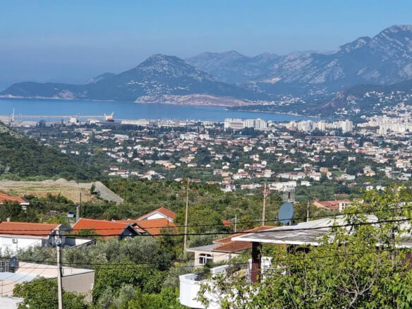2 houses for sale in Dobra Voda – DVHK14