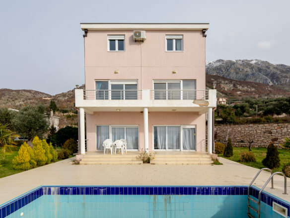 House for sale in Dobra Voda – DVHK13