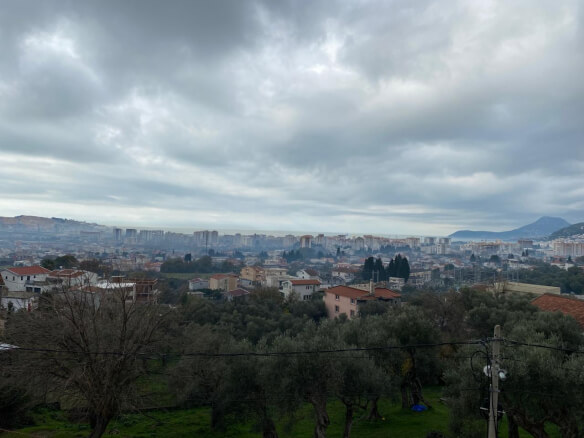 Prodaje se kuća u Popovićima – PoHK01