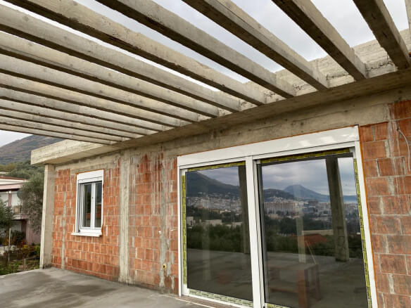 Prodaje se kuća u Popovićima – PoHK01