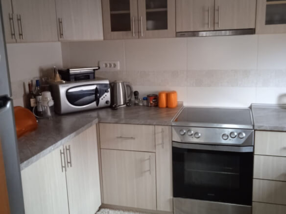 Kuća za prodaju u gotovini – BHK59