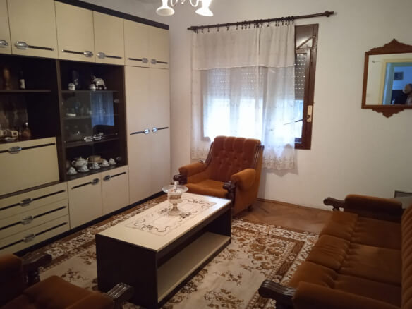 Haus zum Kauf in Bar – BHK55