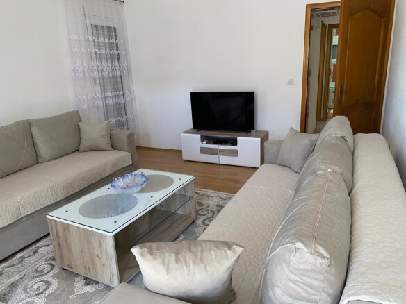 2 Zimmer Mietwohnung in Dobra Voda – MDV12