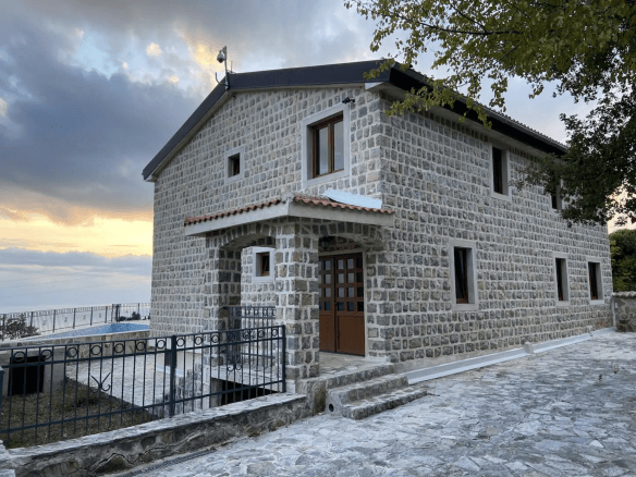 Traum-Villa in der Nähe von Petrovac