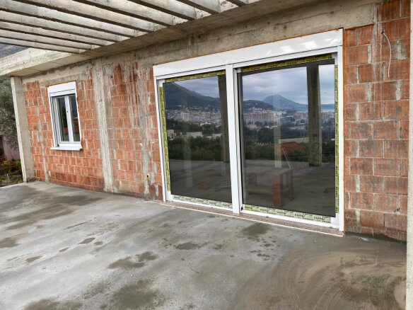 Prodaje se kuća u Popovićima – PoHK01