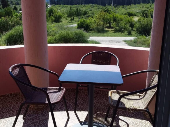 Prodajem kuću u Sutomoru – SHK8