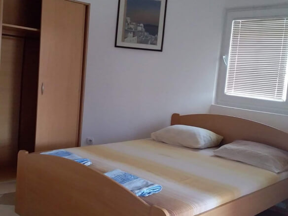 Prodajem kuću u Sutomoru – SHK8