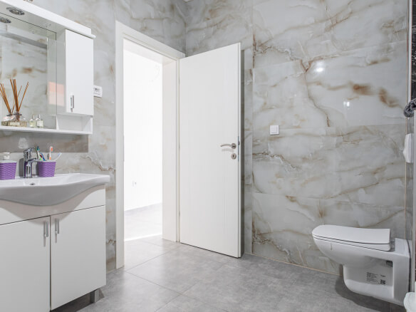 Kuća za prodaju u gotovini – BHK33