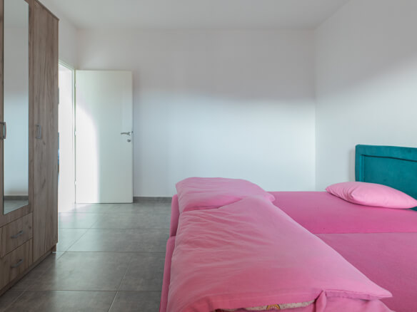 Kuća za prodaju u gotovini – BHK33