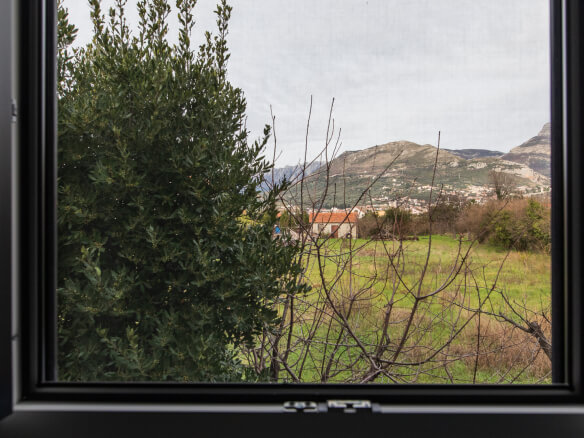 Kuća za prodaju u gotovini – BHK33
