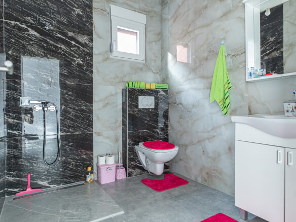 Kuća za prodaju u gotovini – BHK33