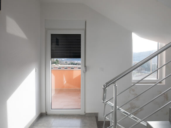 Kuća za prodaju u gotovini – BHK33