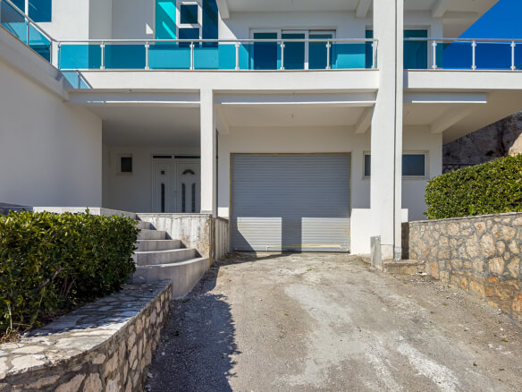 Дом для продажи в Добра Вода – DVHK19