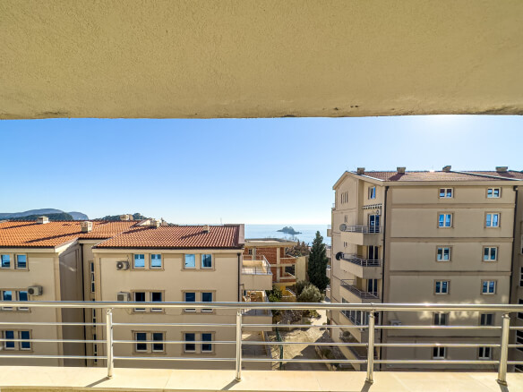 Wohnung zum Kauf in Petrovac – PeWK1