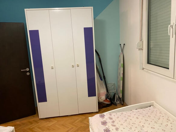 Izdajem dvosoban stan u Baru – MB47
