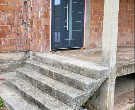 Дом для продажи в Шушане/Баре – BHK74