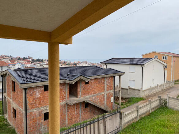 Дом для продажи в Дубраве – DuHK24