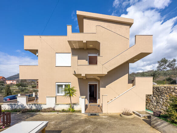 Дом для продажи в Биджелиси/Баре – BHK69