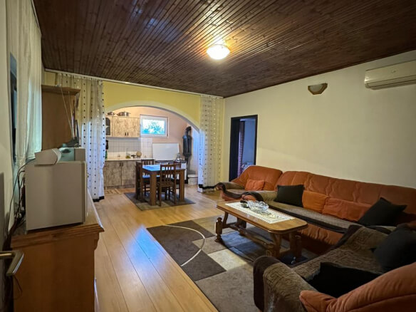 House for rent in Gorana – GW2