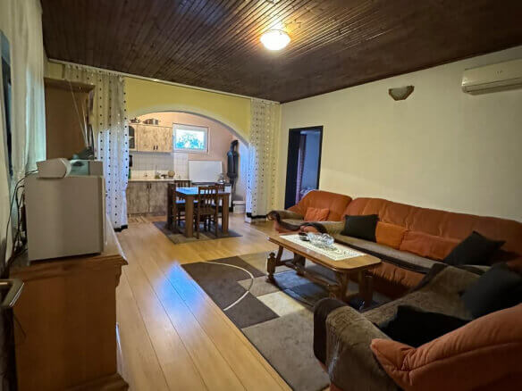 House for rent in Gorana – GW2