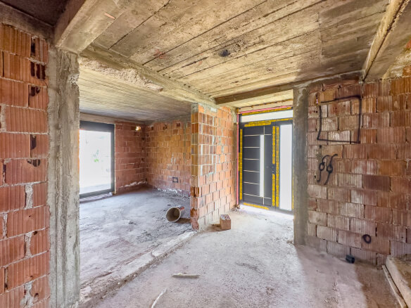 House for sale in Šušanj/ Bar – BHK76