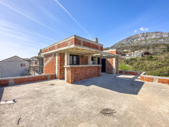 House for sale in Šušanj/ Bar – BHK76